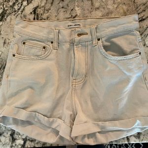 Billabong shorts 24